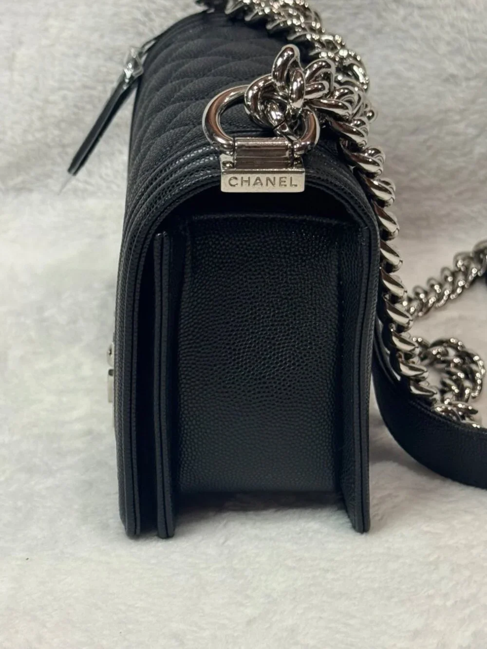 CHANEL Small Boy Flap Bag Black Caviar Silver Ruthenium Hardware Quilted Crossbo
